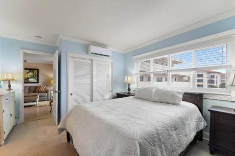 33 S Ocean Avenue #502, Palm Beach Shores FL - photo 19 of 47