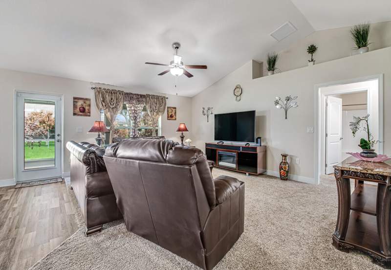 4 bedroom Single Family Residence at 367 SW Grimaldo Terrace, Port St Lucie Section 13, Port St. Lucie — photo 5