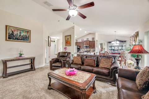 367 SW Grimaldo Terrace, Port St. Lucie FL - photo 9 of 52