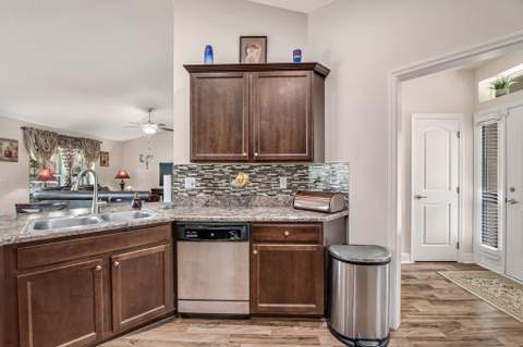 367 SW Grimaldo Terrace, Port St. Lucie FL - photo 15 of 52