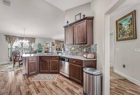 367 SW Grimaldo Terrace, Port St. Lucie FL - photo 16 of 52