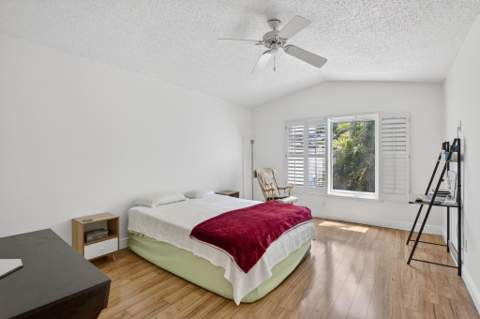 327 SW 191st Terrace, Pembroke Pines FL - photo 22 of 64