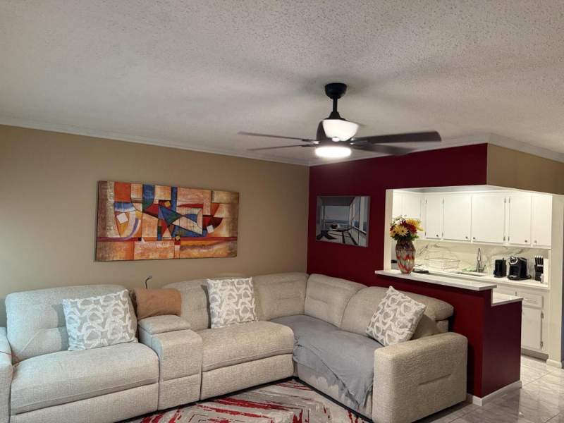 1 bedroom Condominium at 362 Oakridge T, Oakridge T Condo T, Deerfield Beach — photo 3