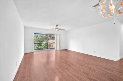 8900 W Sample Road #204, Coral Springs FL - photo 8 of 28