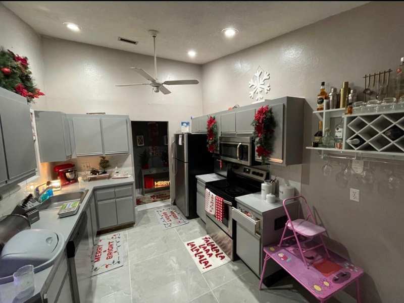 3 bedroom Villa at 7620 NW 38th Court, Springtree, Sunrise — photo 1