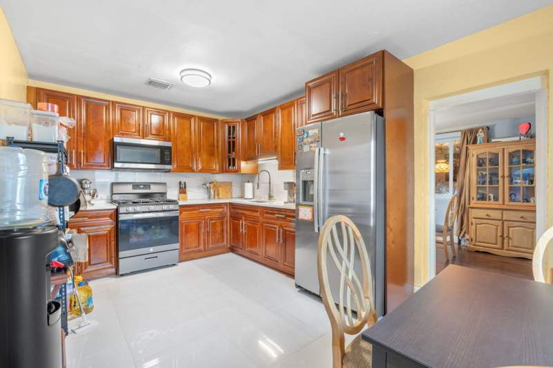 3 bedroom Single Family Residence at 2126 Washington Street, Sunnyside Estates, Hollywood — photo 5