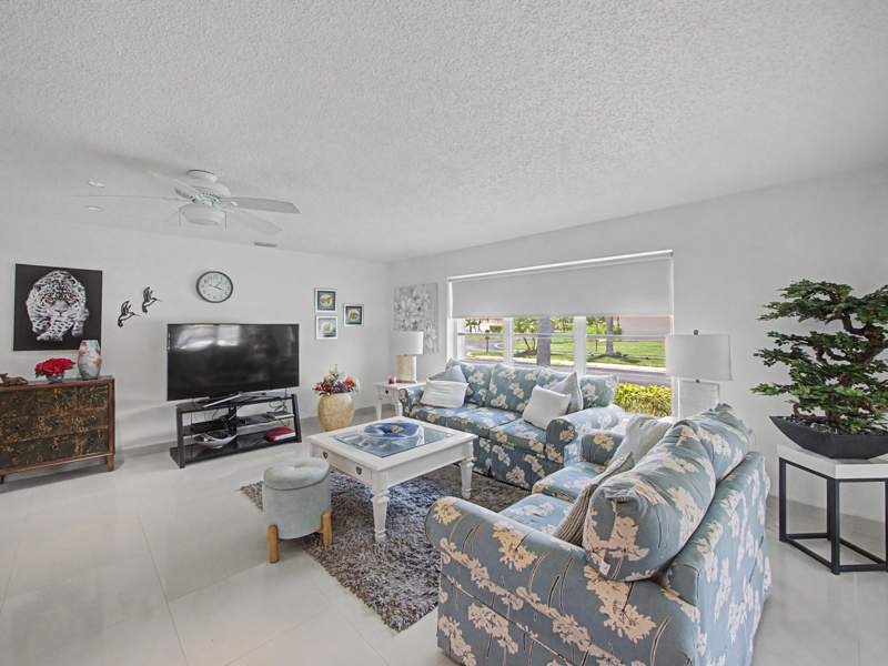 2 bedroom Villa at 4580 NW 3rd Street #D, High Point Of Delray Sec 7 Condo, Delray Beach — photo 2