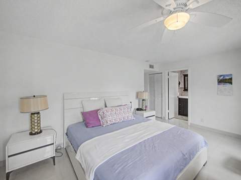 4580 NW 3rd Street #D, Delray Beach FL - photo 10 of 16