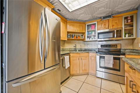 133 N Pompano Beach Boulevard #702, Pompano Beach FL - photo 14 of 39