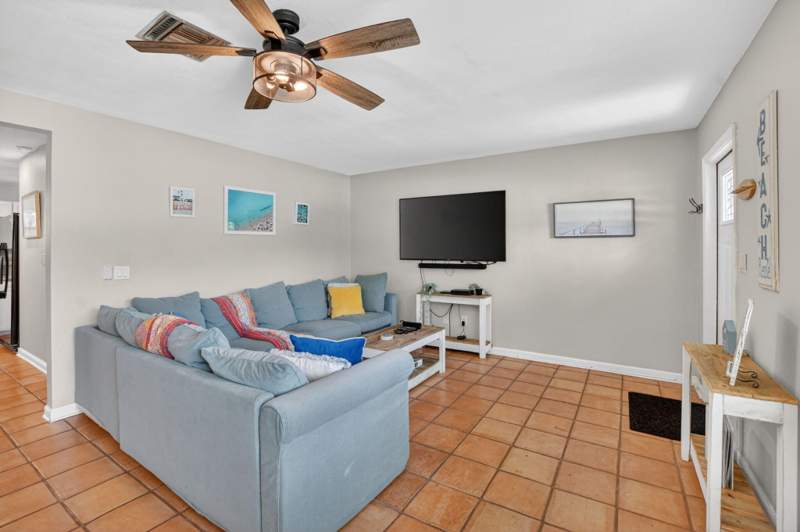 2 bedroom Single Family Residence at 721 NE 8th Avenue, Lake Add To Boynton, Boynton Beach — photo 4