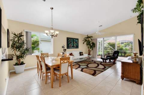 2752 Clipper Circle, West Palm Beach FL - photo 11 of 75