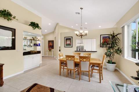 2752 Clipper Circle, West Palm Beach FL - photo 16 of 75