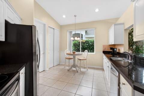 2752 Clipper Circle, West Palm Beach FL - photo 19 of 75