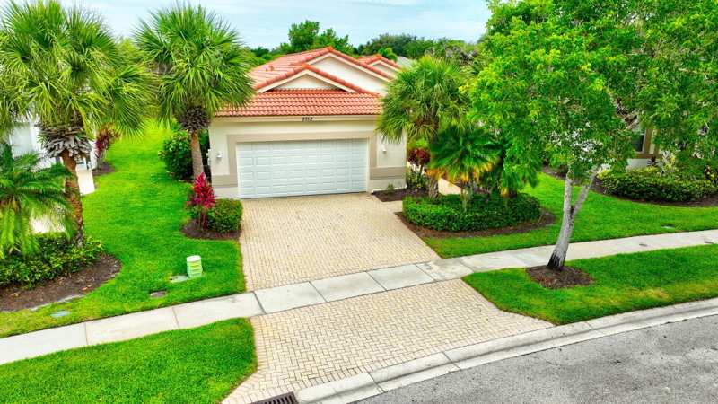 3 bedroom Single Family Residence at 2752 Clipper Circle, Baywinds Rpd 4, West Palm Beach — photo 1