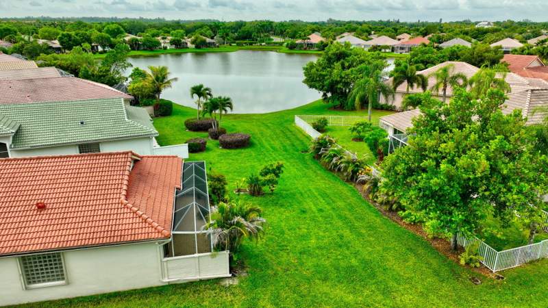 3 bedroom Single Family Residence at 2752 Clipper Circle, Baywinds Rpd 4, West Palm Beach — photo 2