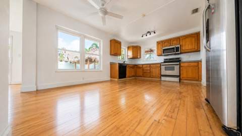 420 SE 4th Court, Pompano Beach FL - photo 13 of 38