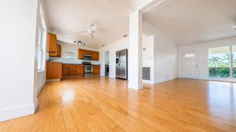 420 SE 4th Court, Pompano Beach FL - photo 14 of 38