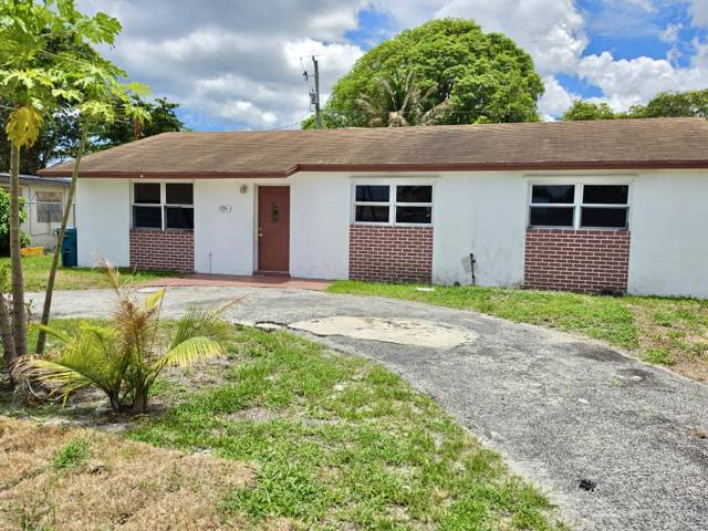 1216 Giller Avenue, home for sale in Mangonia Park
