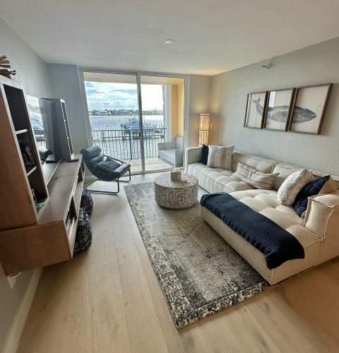 167 Yacht Club Way #204, Hypoluxo FL - photo 10 of 19