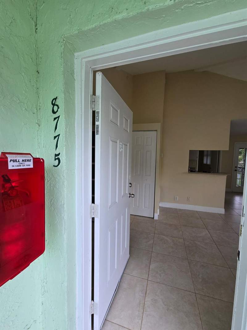 2 bedroom Condominium at 8775 NW 39th Street #8775, Preserve At Avery Lakes, Sunrise — photo 4