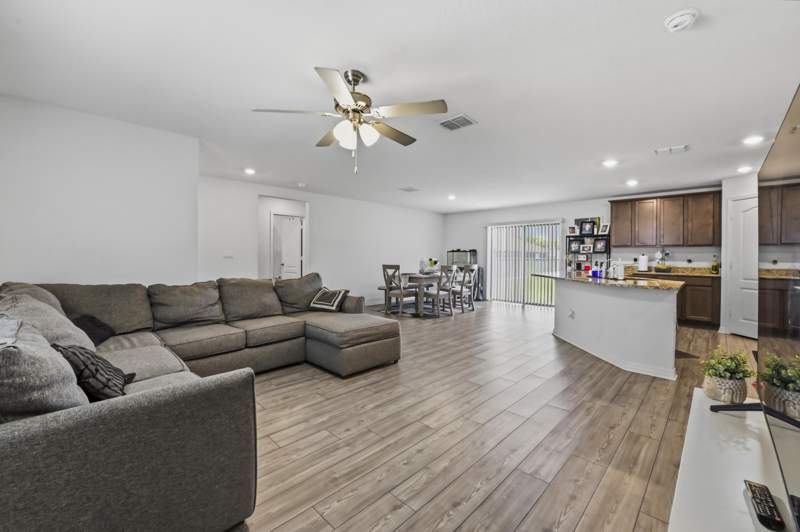 3 bedroom Single Family Residence at 641 SW Addie Street, Port St Lucie, Port St. Lucie — photo 5