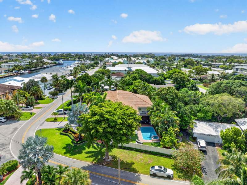 4 bedroom Single Family Residence at 2844 NE 26th Avenue, Lighthouse Point 3rd Sec, Lighthouse Point — photo 5