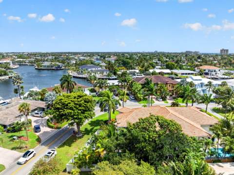 2844 NE 26th Avenue, Lighthouse Point FL - photo 8 of 80