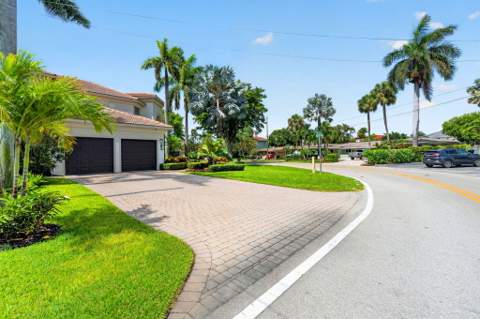 2844 NE 26th Avenue, Lighthouse Point FL - photo 23 of 80