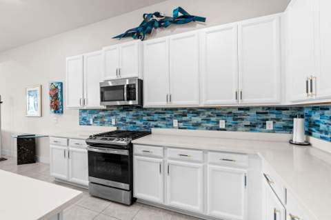 7642 N Blue Spring Drive, Parkland FL - photo 9 of 69