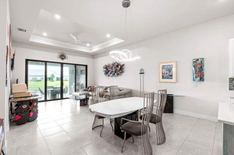 7642 N Blue Spring Drive, Parkland FL - photo 17 of 69