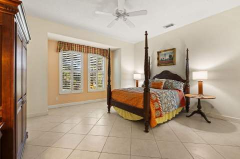 512 NE Canoe Park Circle, Port St. Lucie FL - photo 16 of 55