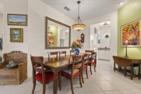 512 NE Canoe Park Circle, Port St. Lucie FL - photo 6 of 55
