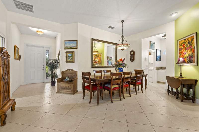 3 bedroom Single Family Residence at 512 NE Canoe Park Circle, River Place On The St Lucie No 6, Port St. Lucie — photo 5