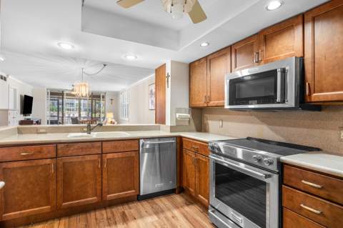 911 Gardenia Drive #154, Delray Beach FL - photo 9 of 36