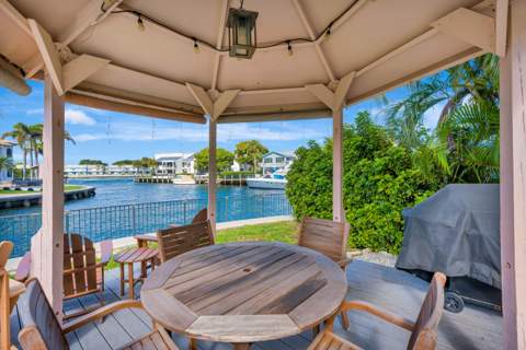 4204 Tranquility Drive, Highland Beach FL - photo 13 of 76