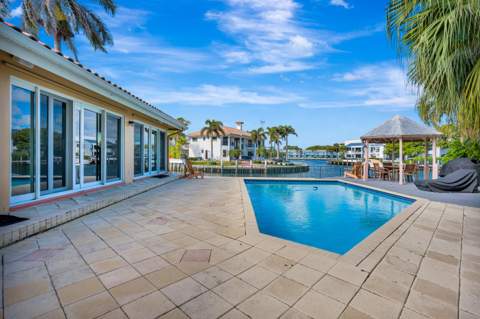 4204 Tranquility Drive, Highland Beach FL - photo 9 of 76