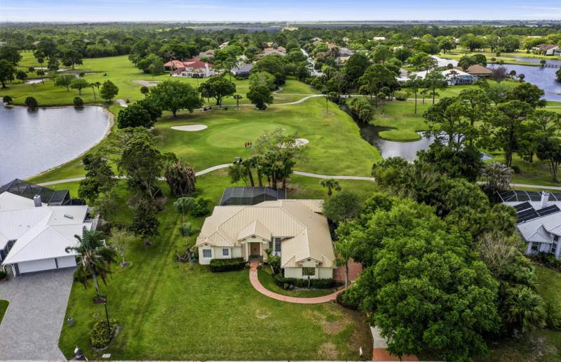 3 bedroom Single Family Residence at 2987 Conifer Drive, Meadowood, Fort Pierce — photo 3