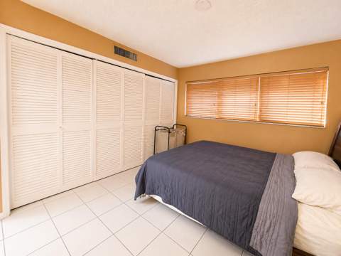 5203 NE 24th Terrace #B108, Fort Lauderdale FL - photo 9 of 41