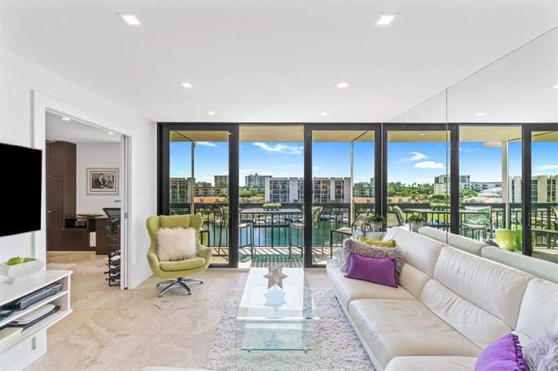 2 bedroom Condominium at 2707 N Ocean Boulevard #D603, Yacht & Racquet Club Of Boca Raton Condo, Boca Raton — photo 3