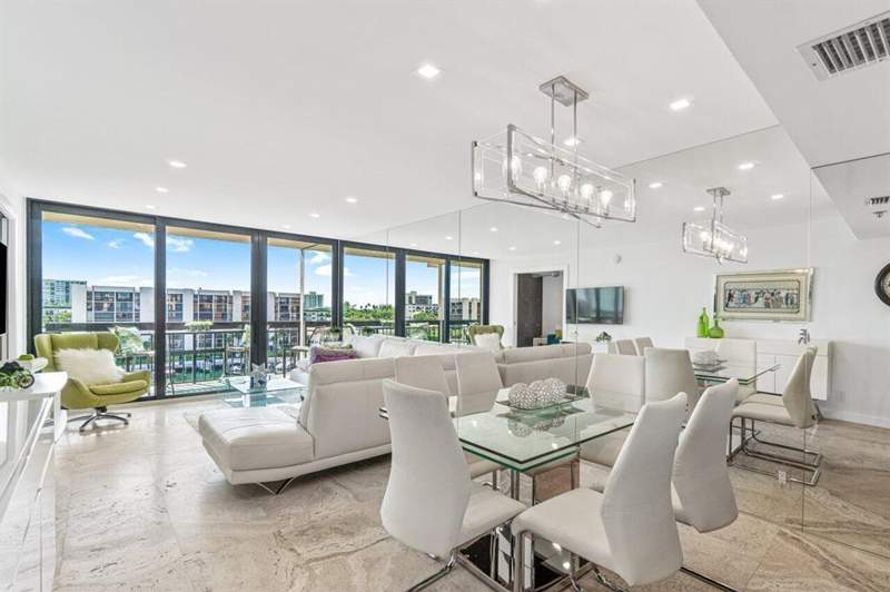2 bedroom Condominium at 2707 N Ocean Boulevard #D603, Yacht & Racquet Club Of Boca Raton Condo, Boca Raton — photo 5