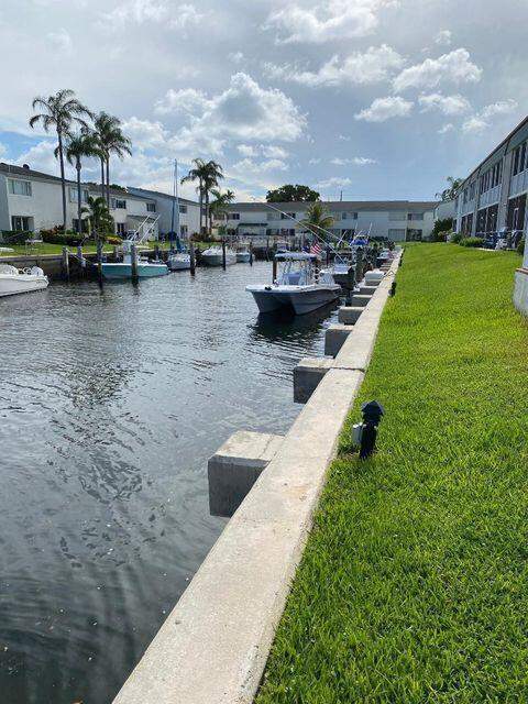 120 Wettaw Lane #112, North Palm Beach FL - photo 12 of 12