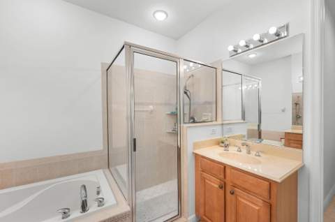 7327 Sea Pines Court, Port St. Lucie FL - photo 19 of 31