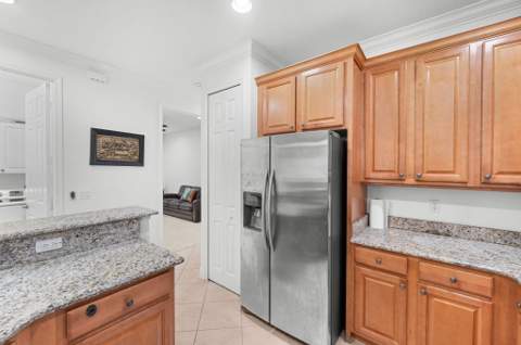 7327 Sea Pines Court, Port St. Lucie FL - photo 14 of 31