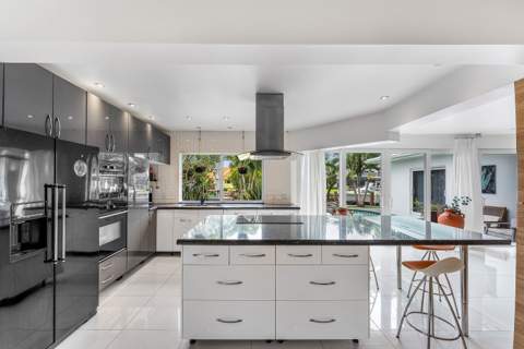 5660 Nassau Drive, Boca Raton FL - photo 13 of 38