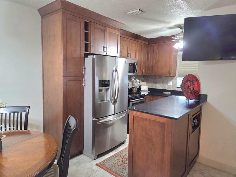 2 bedroom Stock Cooperative at 2100 NE 38th Street ##207, Tarelton Manor Apts Co-Op, Lighthouse Point — photo 1