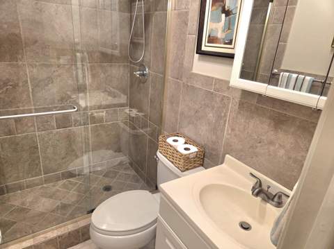 2100 NE 38th Street ##207, Lighthouse Point FL - photo 16 of 27