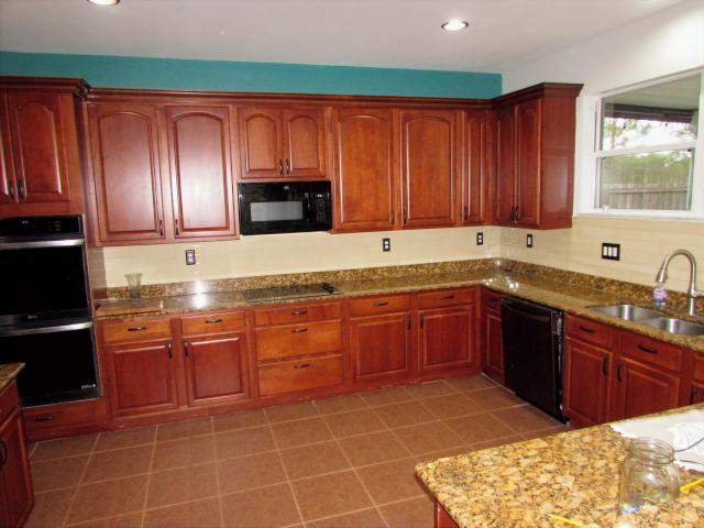 3 bedroom Single Family Residence at 5800 NW Allyse Drive, Port St Lucie Section 46 1st Replat, Port St. Lucie — photo 2