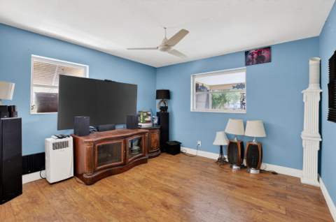 220 SW 10th Avenue, Boynton Beach FL - photo 23 of 56