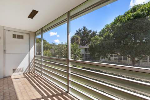142 Ventnor Drive #I, Deerfield Beach FL - photo 12 of 23