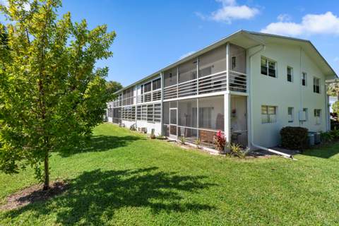 142 Ventnor Drive #I, Deerfield Beach FL - photo 21 of 23